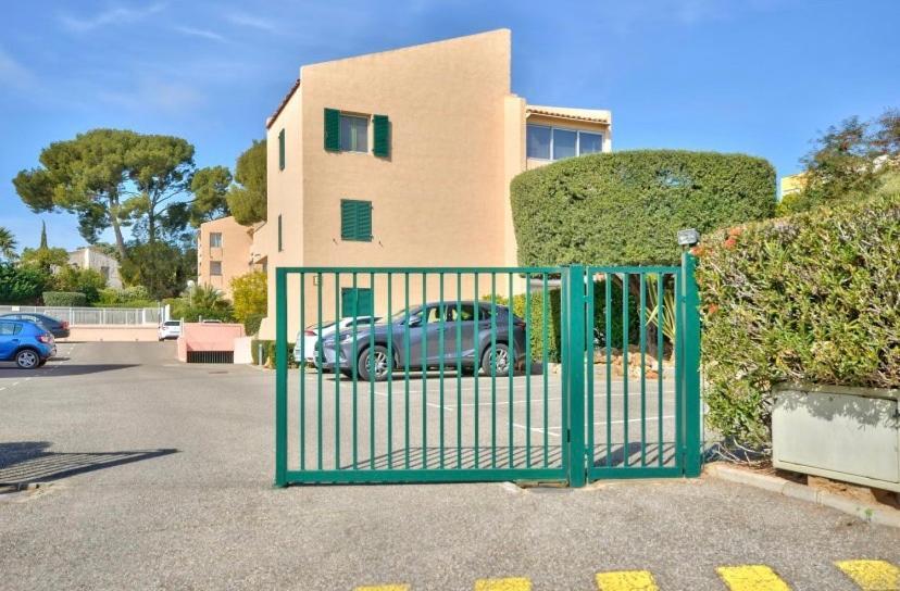 Studio Avec Piscines A 500M De La Plage Bandol Eksteriør billede