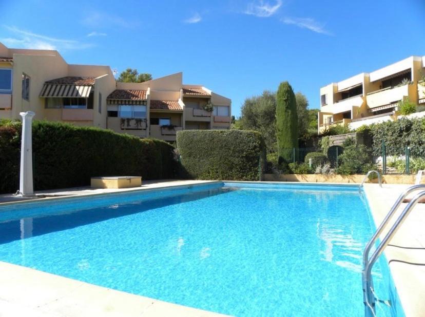 Studio Avec Piscines A 500M De La Plage Bandol Eksteriør billede
